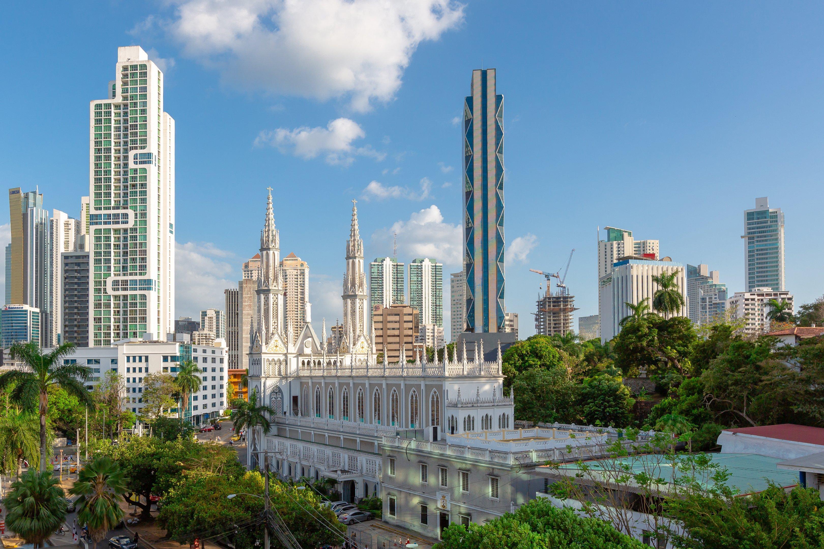 Crowne Plaza Hotel