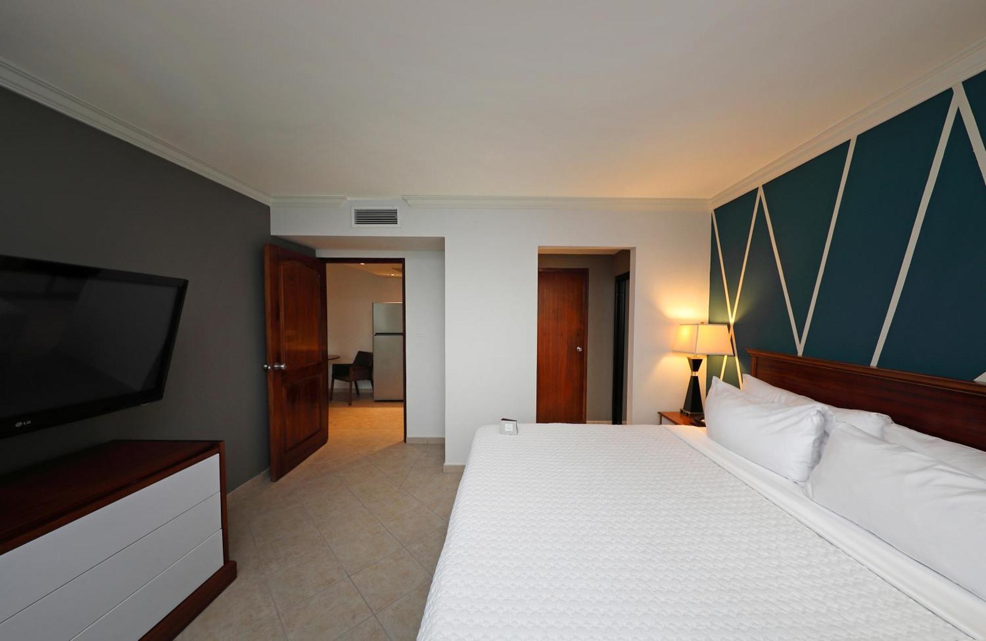 Hotel Crowne Plaza 4*